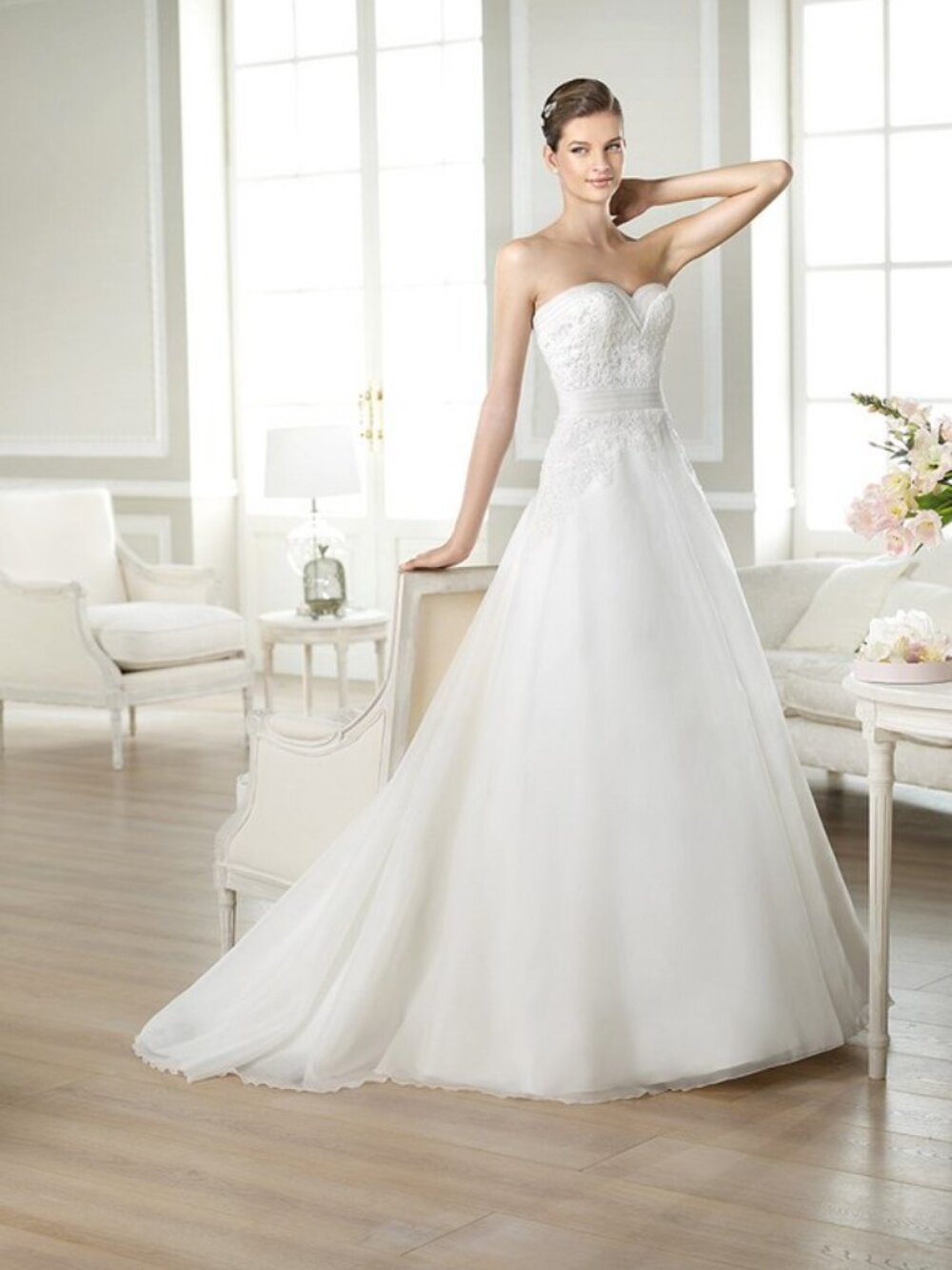 Pronovias Wedding Dress
